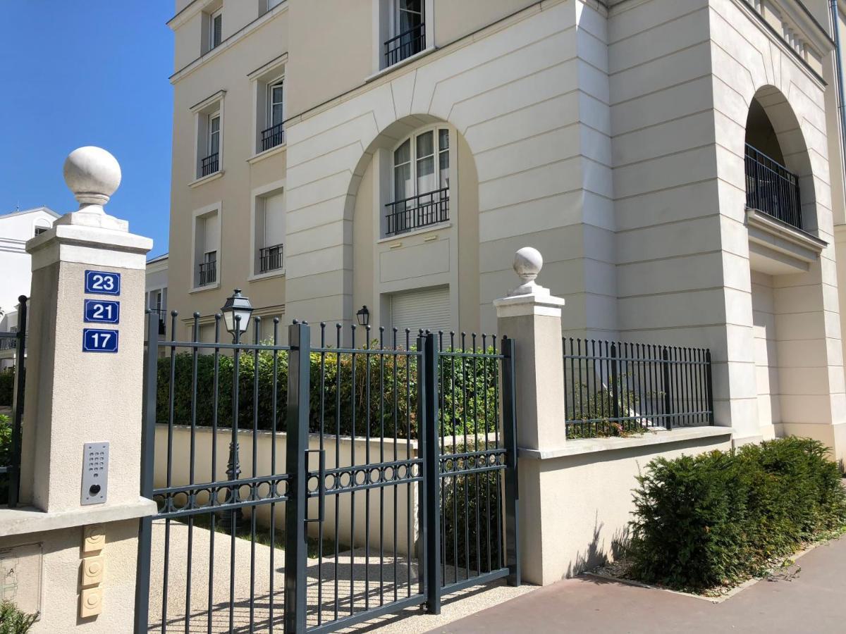Disneyland Parks 1,4 Km - Family Suite Apartment - 6 Persons Maximum Serris Exteriér fotografie